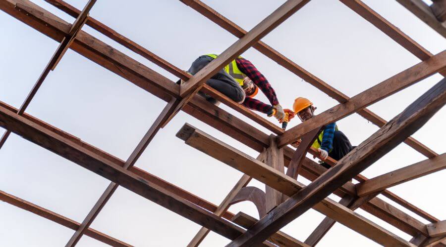 Professional residential roofers in Loveland, OK